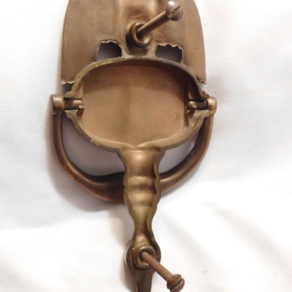Vintage Architectural Brass Eagle Door Knocker - Picture 4 of 4